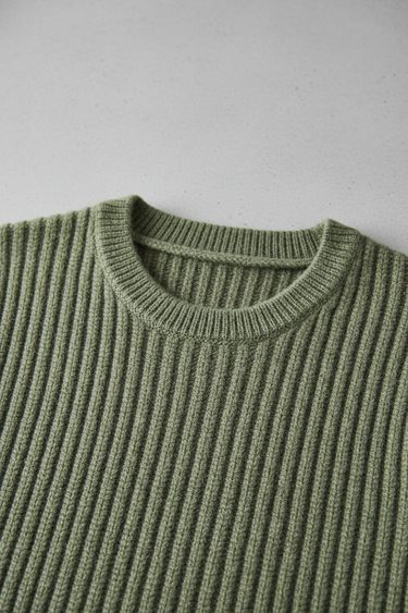 Eucalyptus Green - Knit and neckline close-up